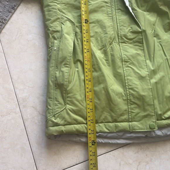 Columbia Lime and White Jacket with Charcoal Pullover - Picture 5 of 9